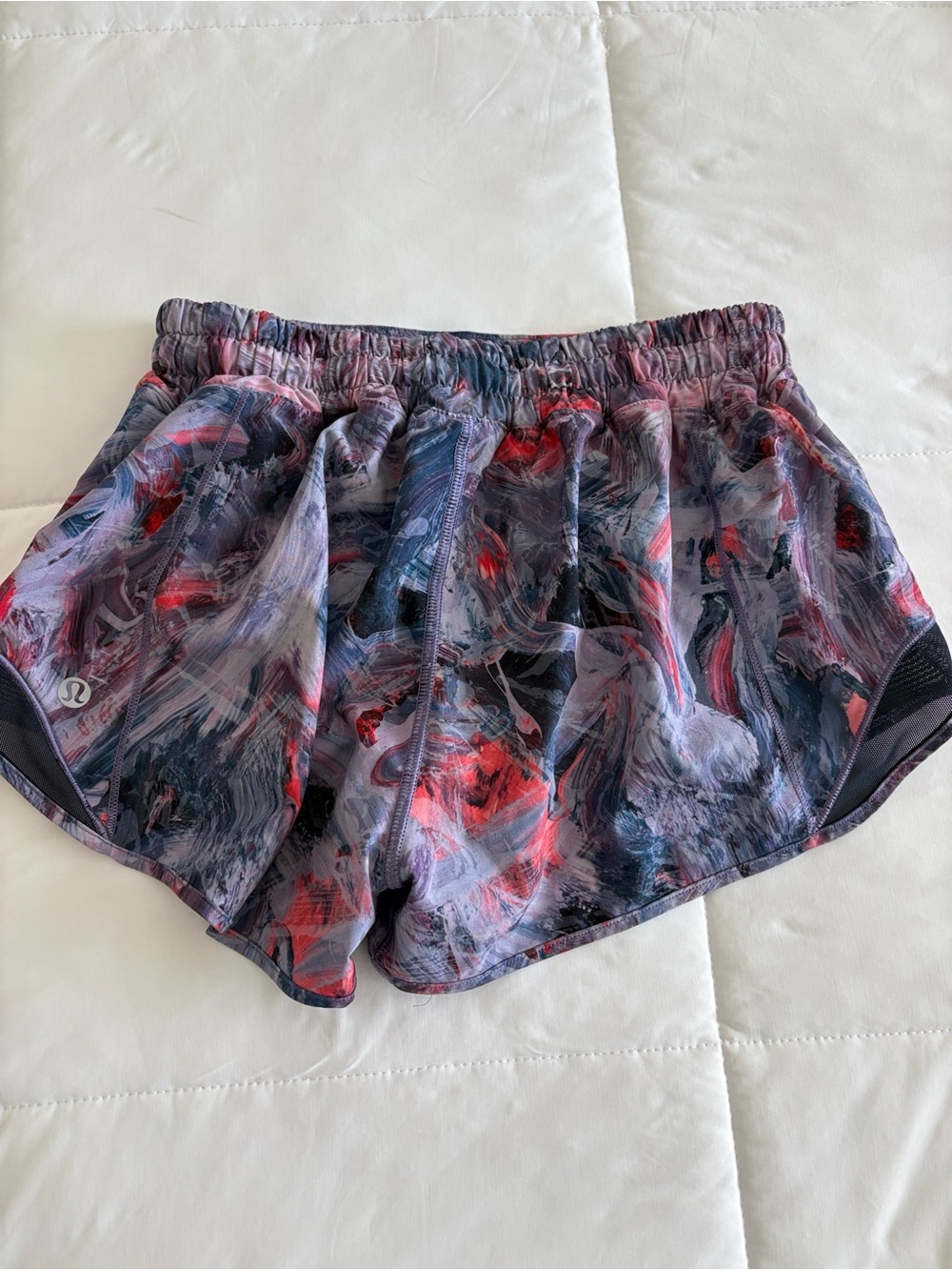 lululemon athletica women's abstract brushstroke shorts in purple and red